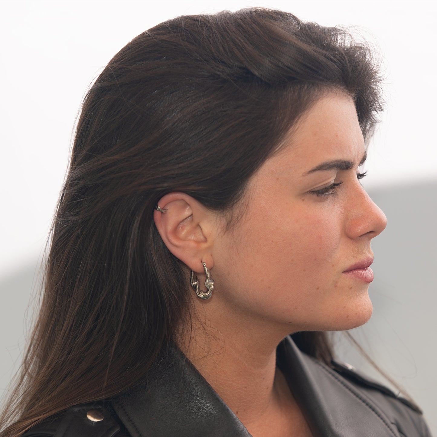Earcuff Silver Cruzado