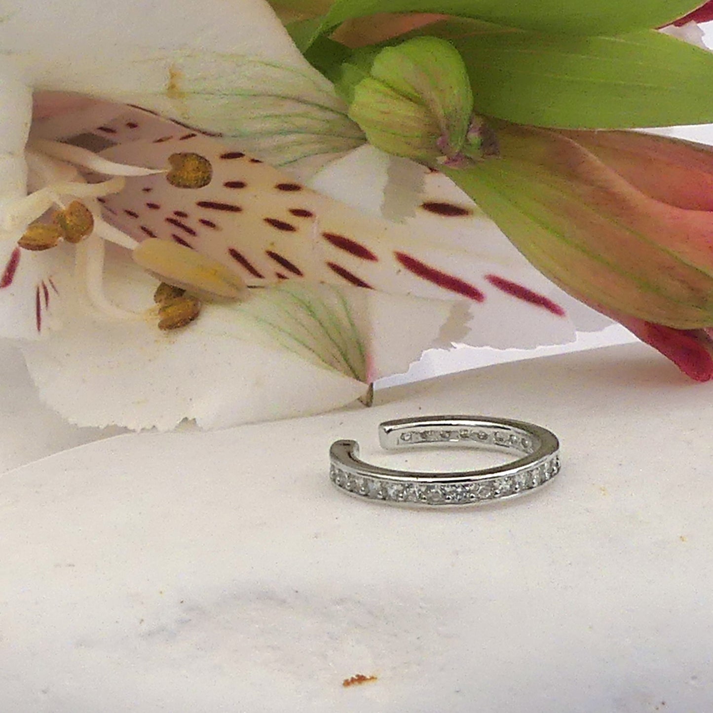 Earcuff Circón Plata