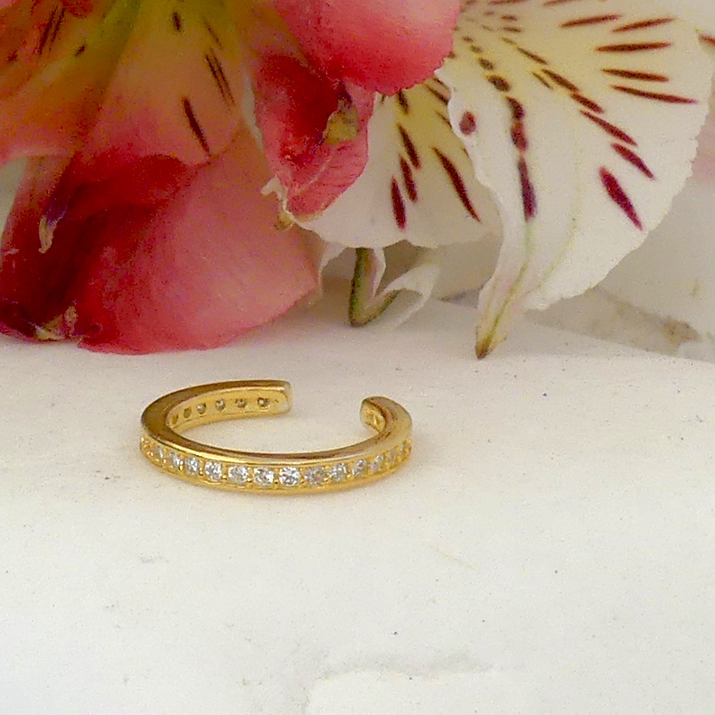 Earcuff Circón Oro