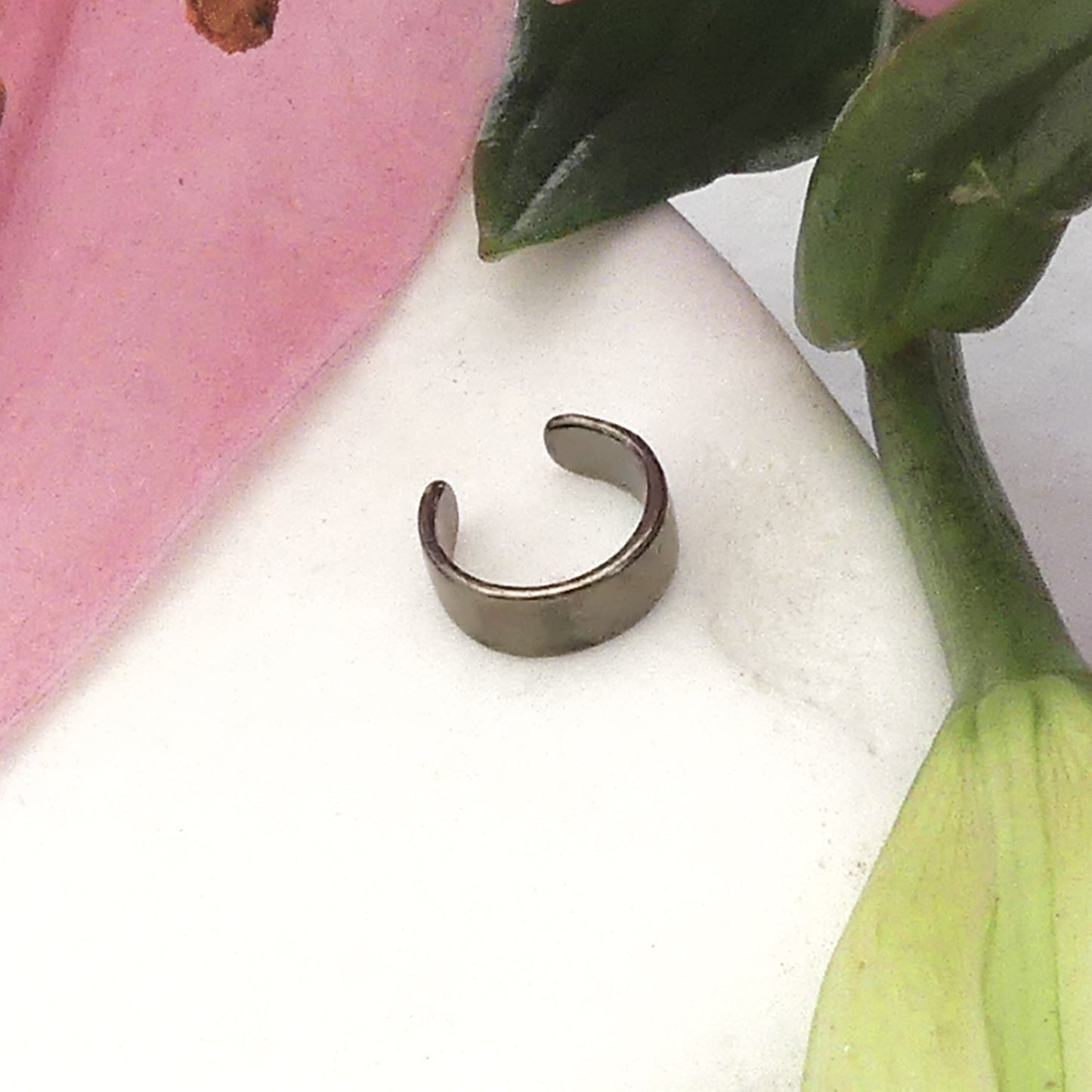 Earcuff Black