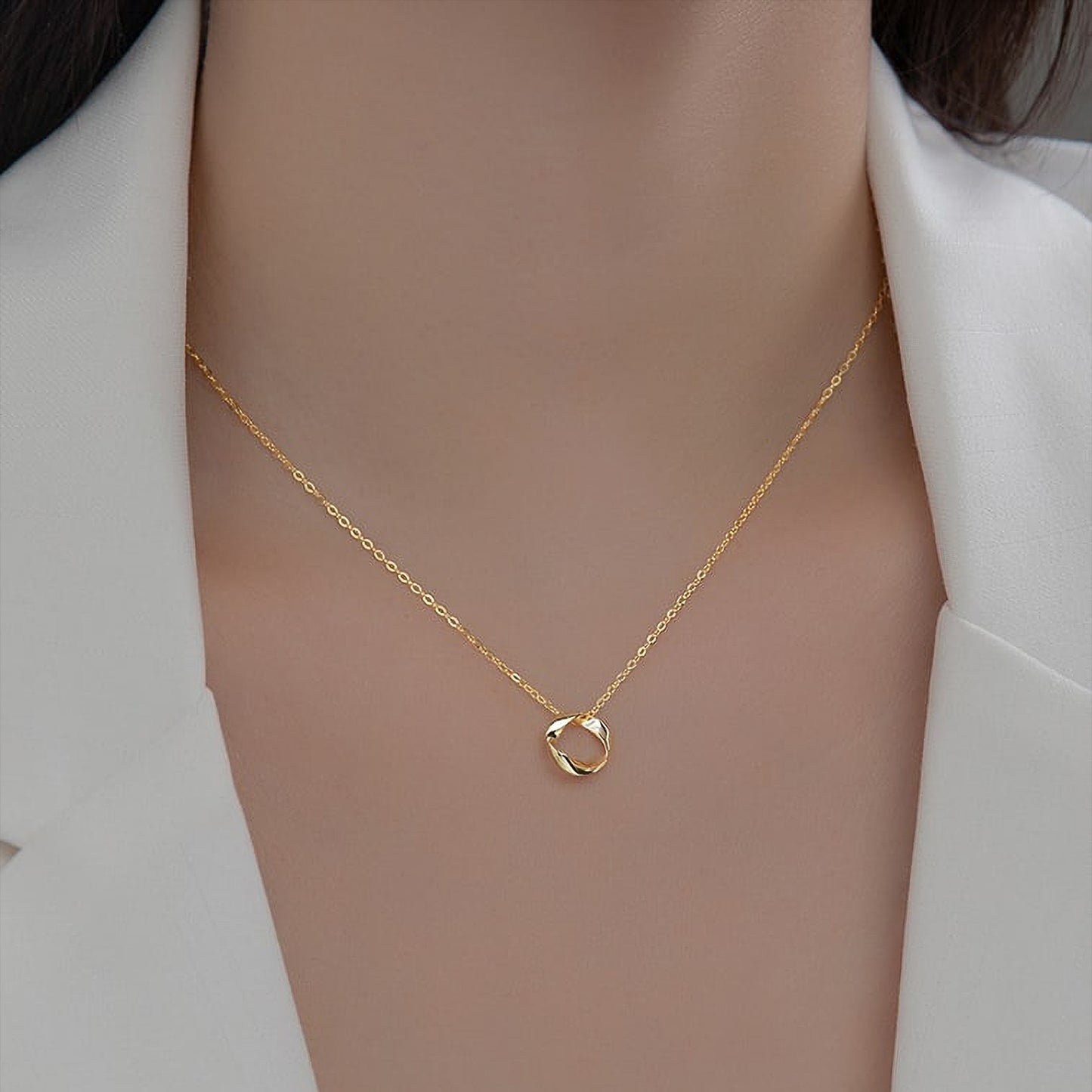 Collar Mobius Gold